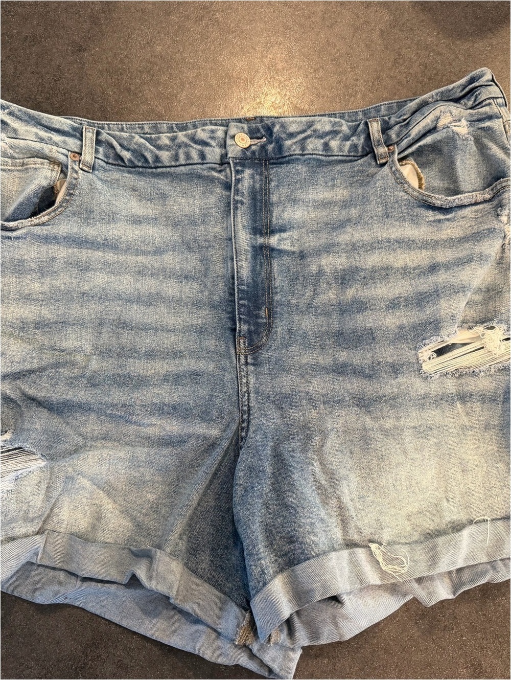 American Eagle Curvy Mom Short